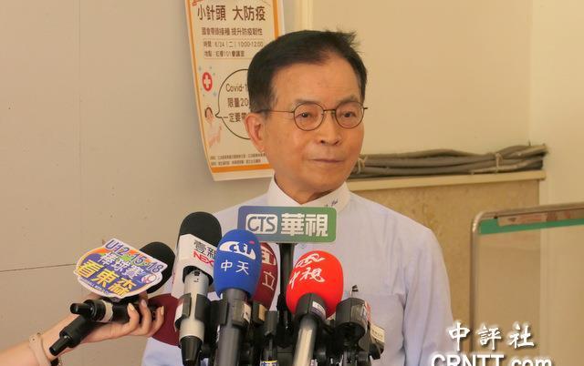 赖士葆：美国要掏空台湾，民进党还跪着谈很可悲
美国总统特朗普昨天接受专访时提及，