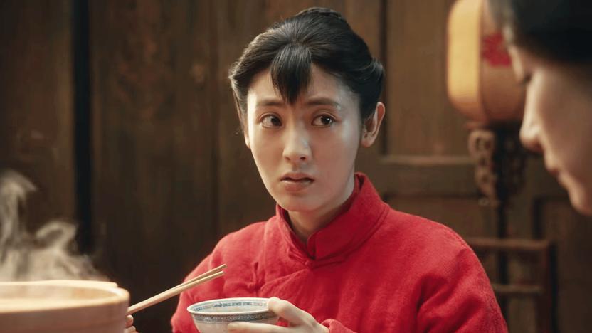 生万物：费左氏疯癫那一刻，苏苏才懂费文典早已变心