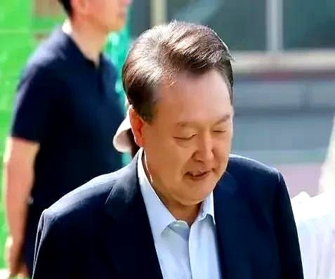 韩国投票，提前知道结果





---





哎呀妈呀，韩国这次选举可真是