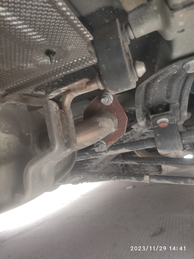 宋profmi你们的车锈了没
10个月排气管已经生锈了，你们的车怎么样？