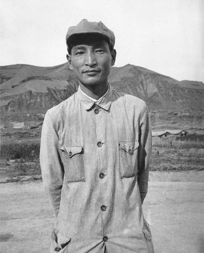 这不是我的鞋印吗？”1946年我党北满分局书记陈云遭遇刺杀，在对现场的线索进行排
