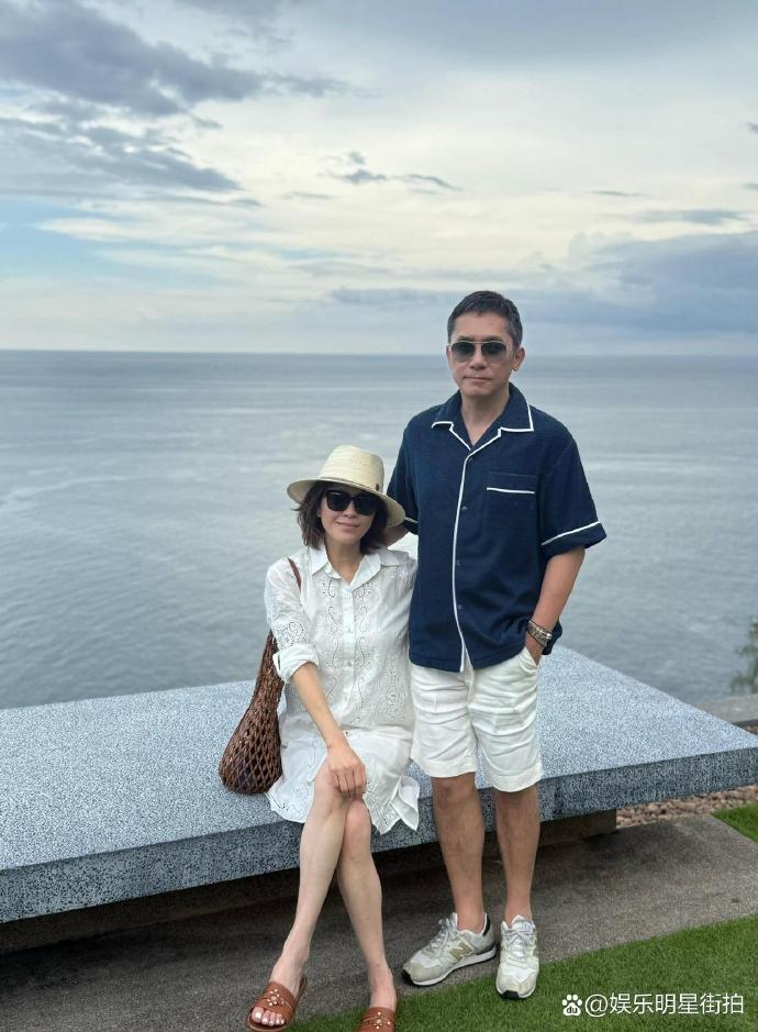 刘嘉玲梁朝伟泰国度假甜度爆表！没有孩子，却有满世界的浪漫