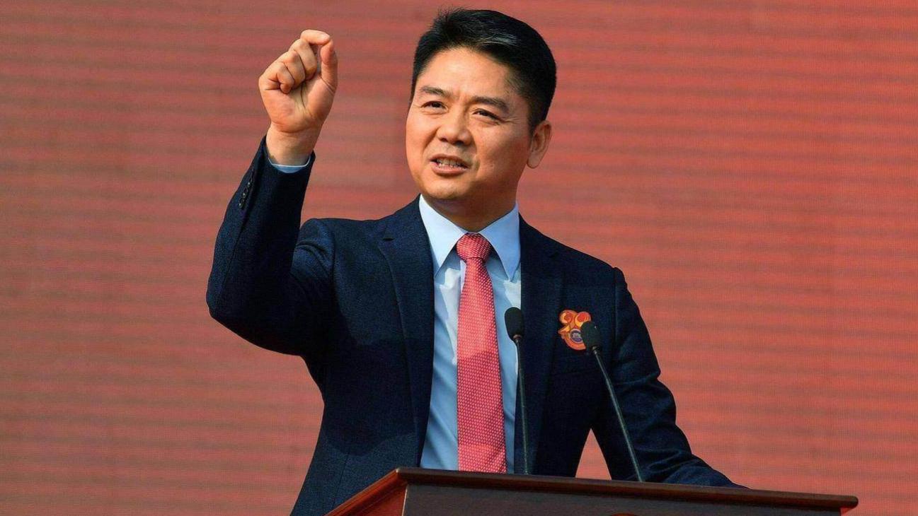 醒醒！刘强东这盘棋下得太狠了，根本不是投资，而是抢未来十年的地盘