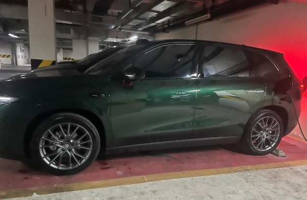 零跑C10一万公里总结
提车180天，总共跑了一万一千多公里了。在这半年中，我们