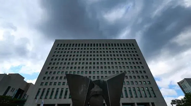 韩国检察厅要变天？总长干不下去了！











啥？干了九个月的总长竟