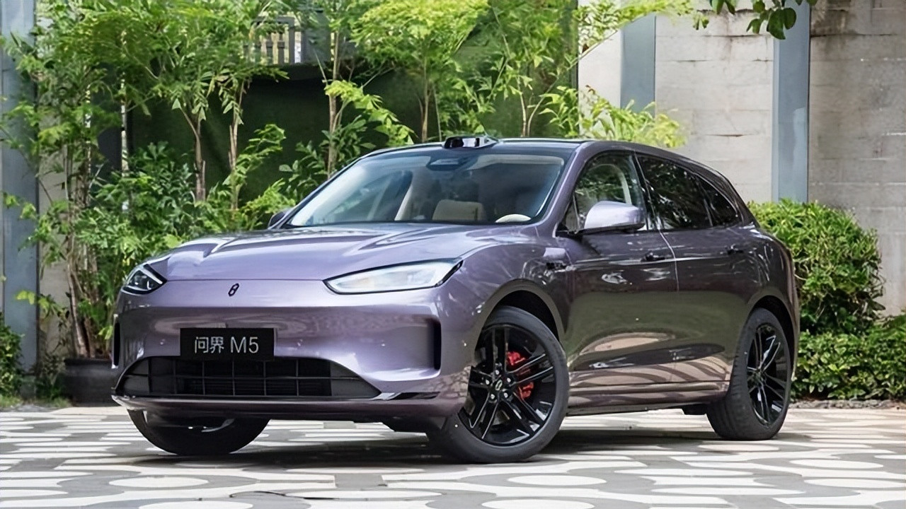 192线激光雷达+ADS4，增程版纯电续航达255km，解析问界M5