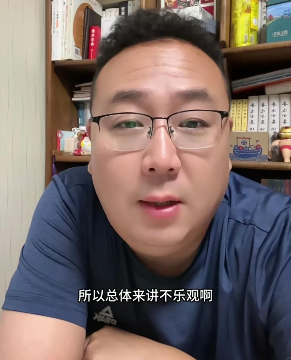 唐山大兄的情况不是很乐观～
他虽然是报警了，但也只是做了笔录，能不能被立案还是很