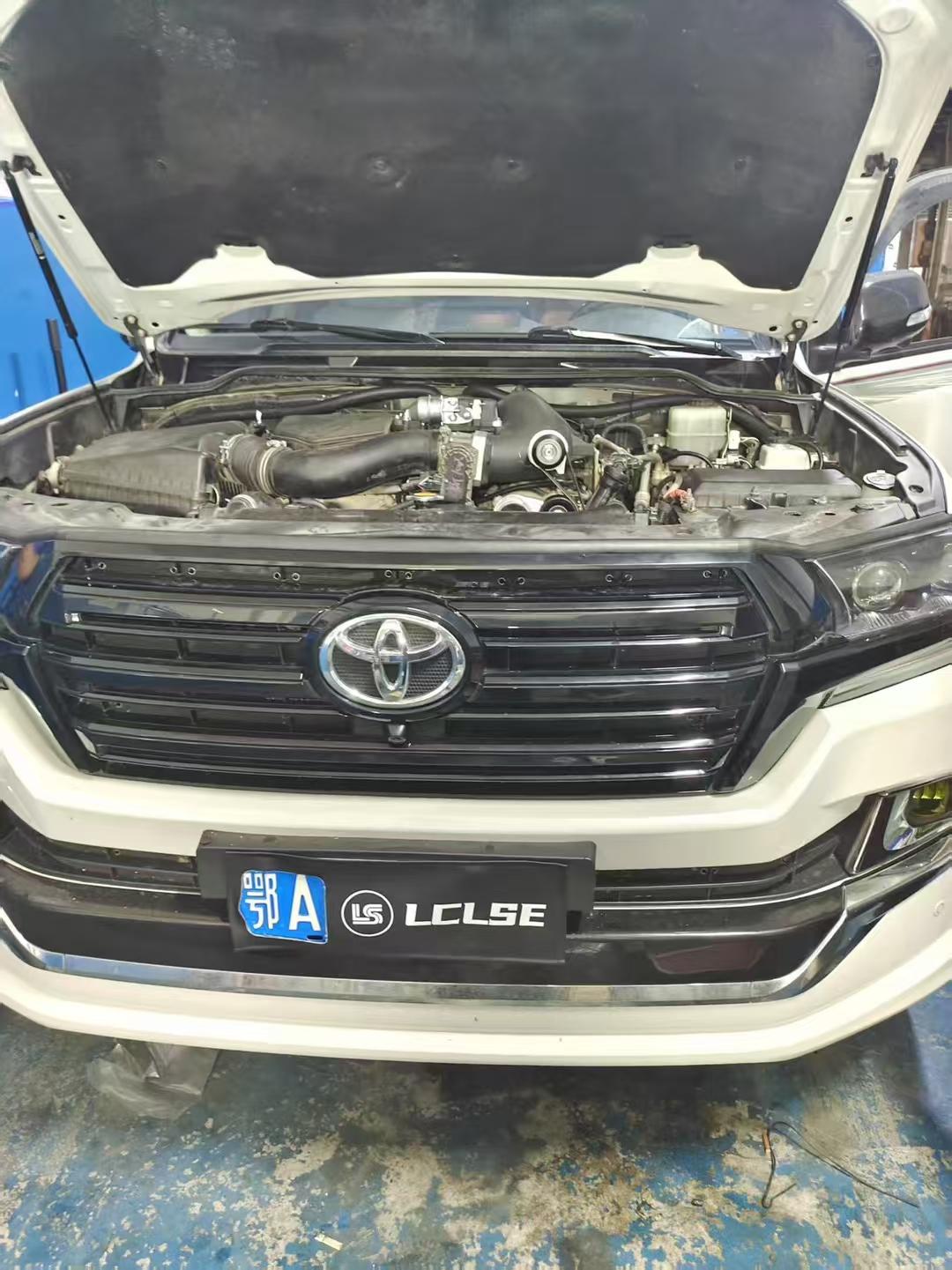 普拉多vs带机增的普拉多，越野之王？