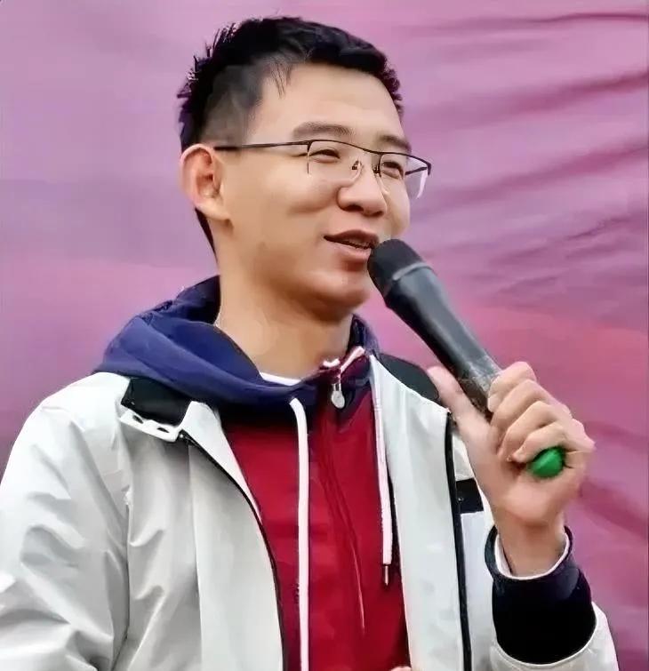 北大学霸刘嘉森语出惊人：
“当你没有家财万贯的父母，没有大权在握的亲戚朋友，而别