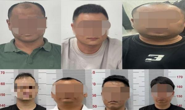 两名中国人在柬埔寨被杀害，弃尸河中。
最新进展，7名嫌疑人已落网，均为中国男性。