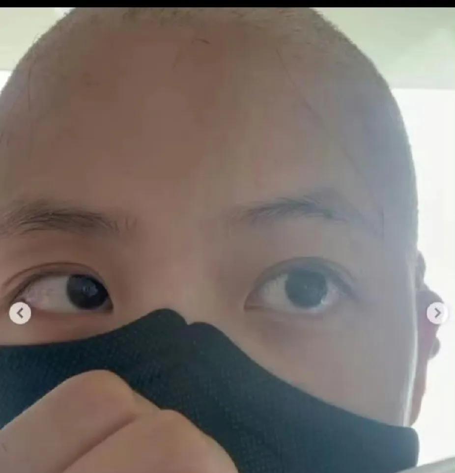 看金智源之前的照片，真是个漂亮可爱的姑娘。这么年轻就得了白血病，受尽病痛折磨，太