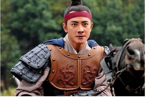 杨宗保首次带兵出征，为何损兵折将？他是一个合格的杨家将吗？