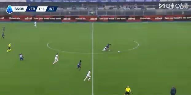 有一说一，不管国米之前遭遇过裁判多大的不公，这次绝对是占便宜了！
对阵维罗纳这场