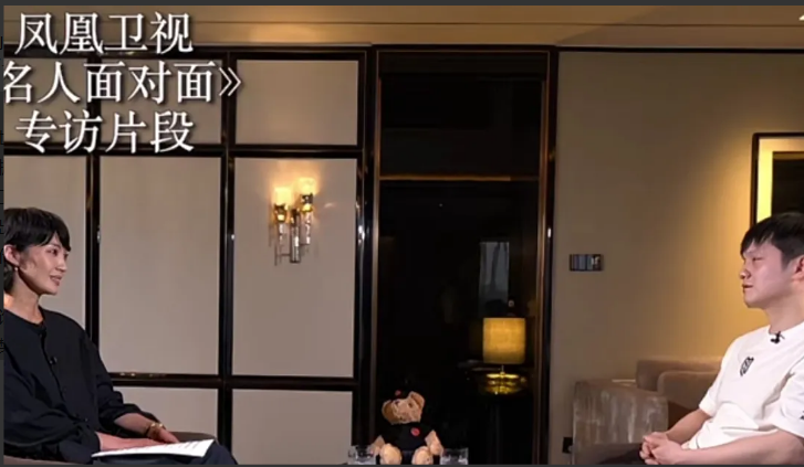 樊振东一发声，刘国梁被澄清。
从樊振东退出世界排名到去德国打联赛，刘国梁都被视为