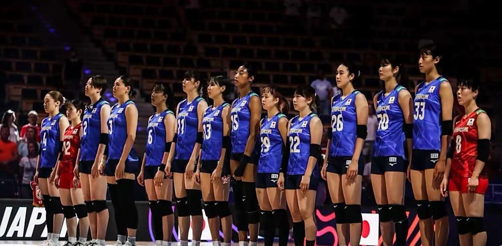 女排世联赛总决赛，四强球队决出3席[鲜花]

总决赛第三场1/4决赛
刚刚结束了