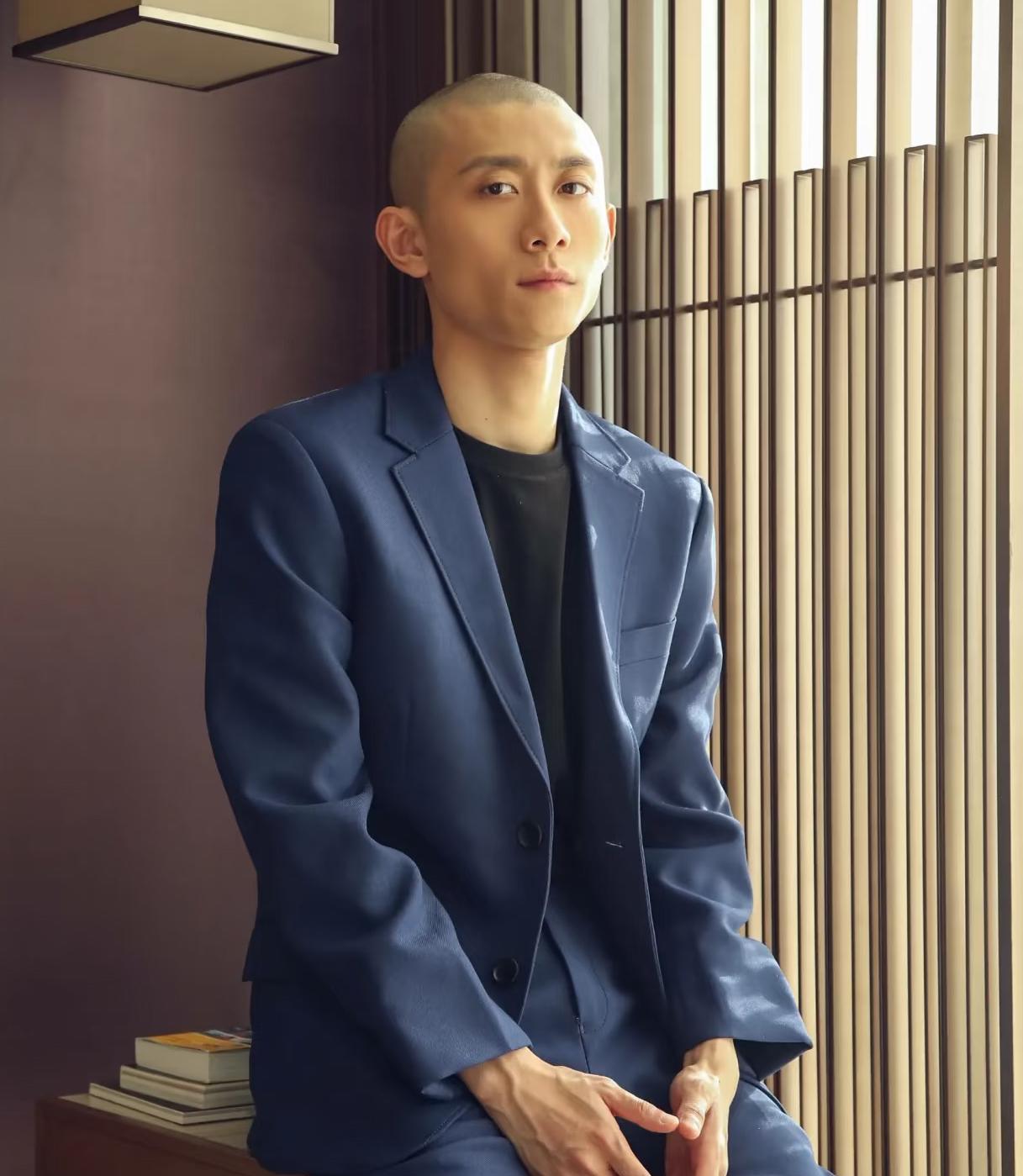 网友的压力见成效了，就连张一山也顶不住了
自从他把韦小宝演成了猴，风评就到了谷底