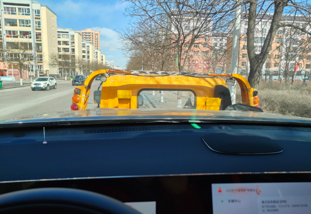 第四代长安CS75plus的油耗1.5T
今天事有点多，然后和同事通了一个电话就