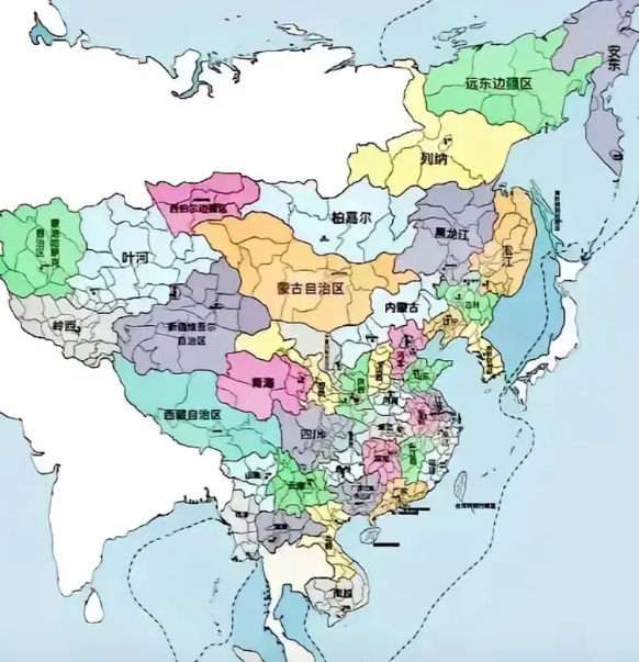 这样的疆域行政划分才是最理想的，只有这样的版图才和当今全球第一的俄罗斯差不多一样