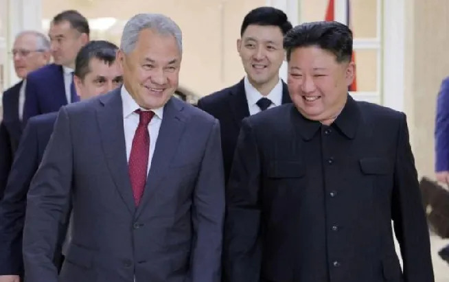 朝鲜要帮俄罗斯打仗啦











啥？朝鲜又要派兵去帮俄罗斯了？这消息