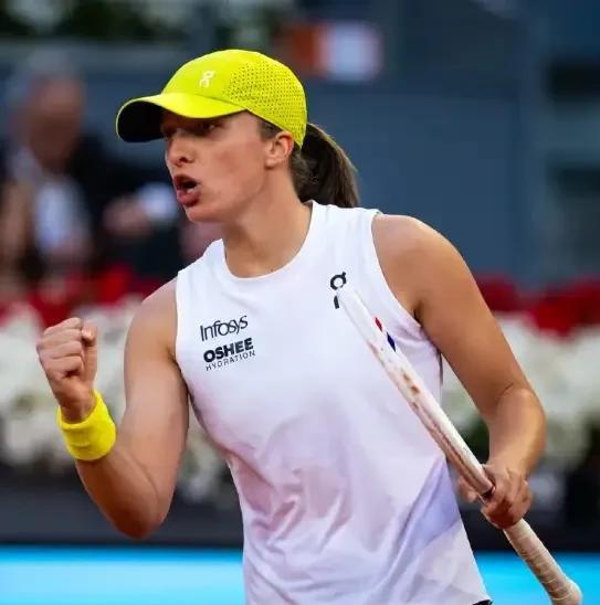#WTA1000马德里站# 最新战报
北京时间4月27日凌晨，刚刚结束一场202
