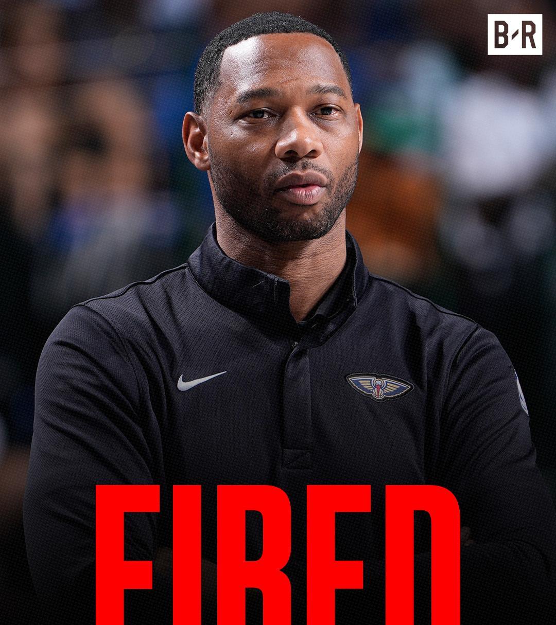 鹈鹕队这种情况，恐怕换哪个教练都没用。
鹈鹕官方宣布，球队解雇了主帅威利-格林。