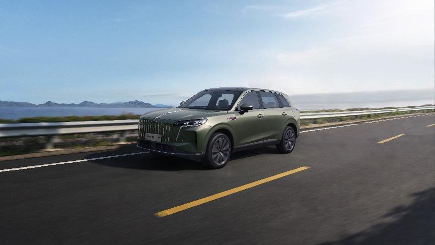 提升大五座SUV价值获得感！红旗HS6 PHEV正式上市