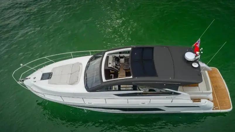 菲尔兰（Fairline）Targa50 GT中型巡航游艇，参考价格760万元