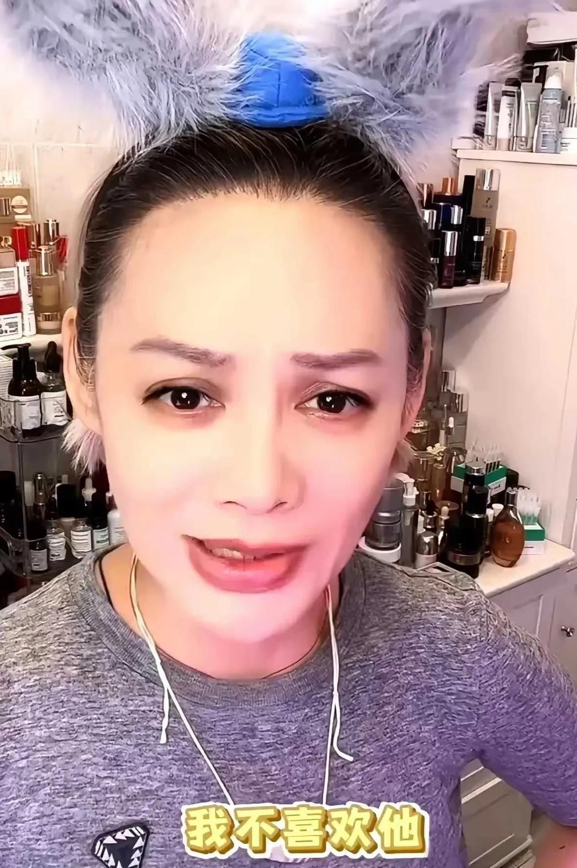 宁静：我不喜欢他。
宁静太有趣了，面对流言蜚语，不仅第一时间否认，更是发表一下自