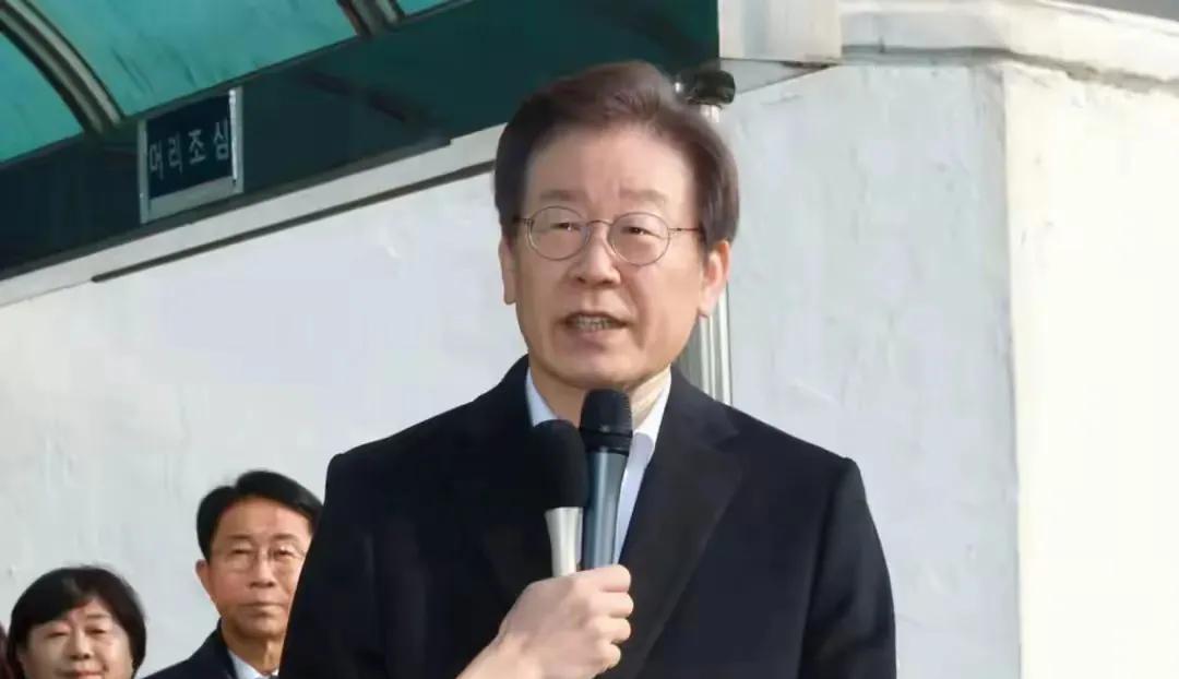 韩国总统竞选随着事件最后结果很快地就浮出的水面。大家看到李在明其势非常地良好。如