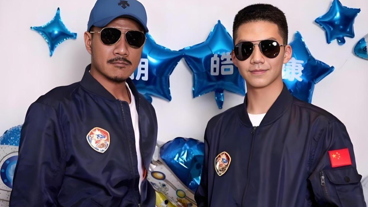 胡军16岁儿子不要娱乐圈当明星，要开战斗机报效祖国了