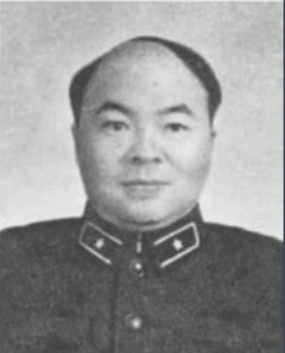 78年华国锋检阅海军前，上级要求绝对保密，是他坚持要向总参汇报
“杨参谋长，绝不