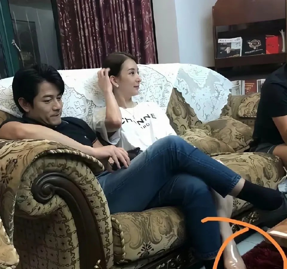 熊黛林做不了的事 方媛可以 ​​​