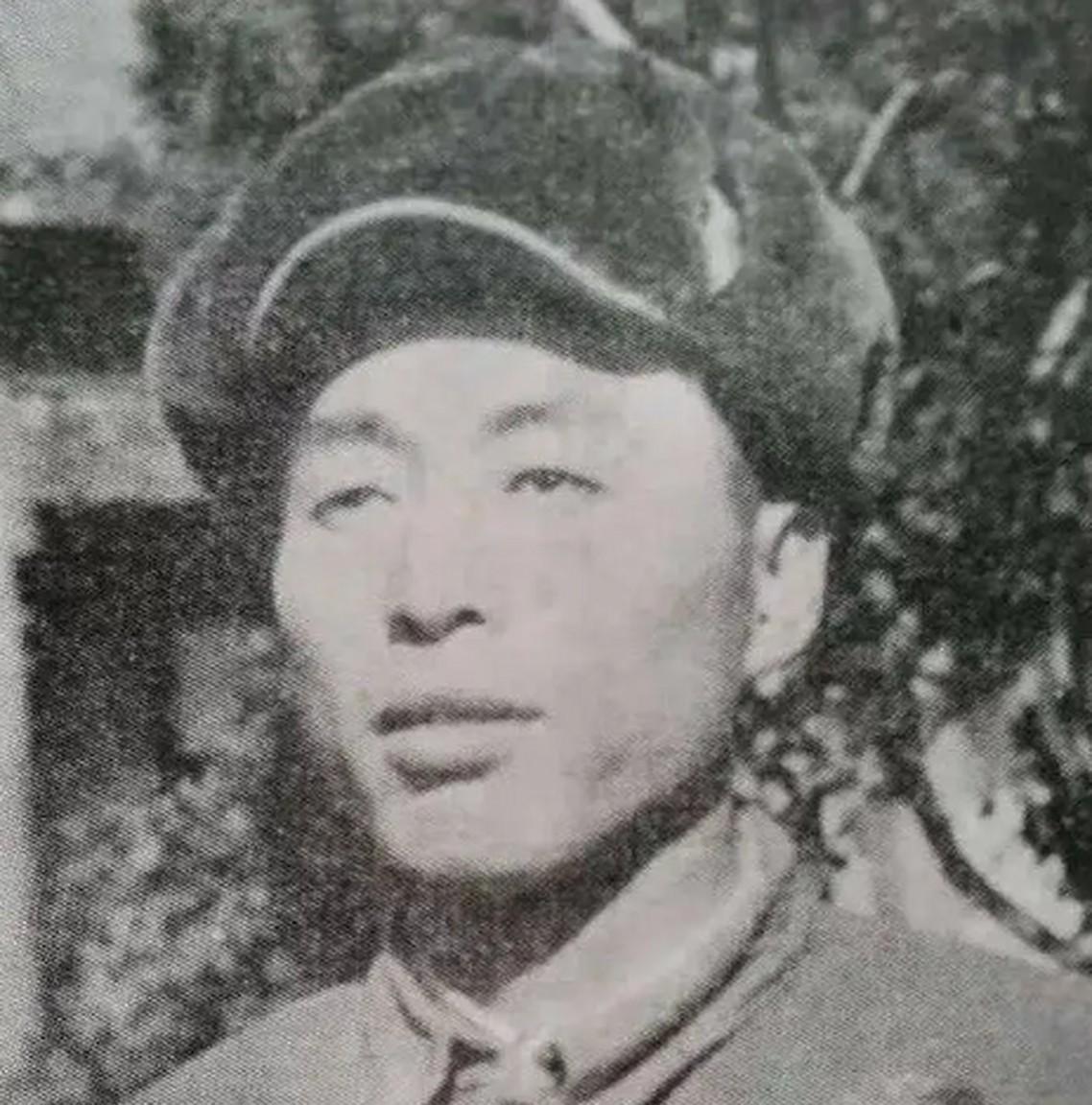 1951年，在一个炮兵阵地上，竟然还有炮弹射出，要知道这个阵地基本全员阵亡了。美