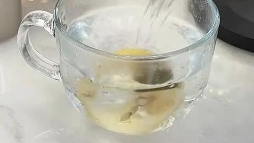 后台的一杯温水，暖了紧张的心