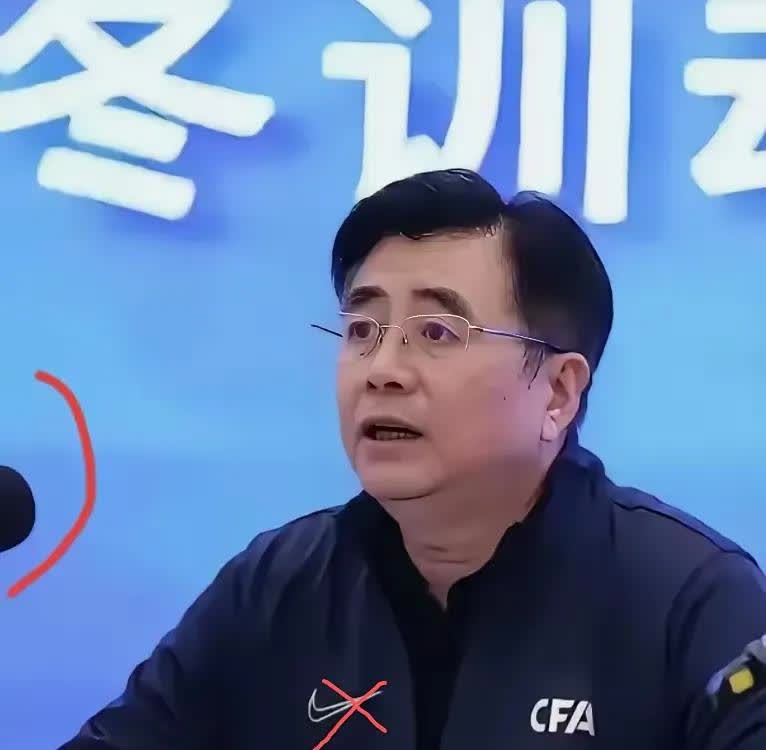 终止转播国足所有的比赛，这回真的翻脸了。

​从成都世界运动会，到中国男篮，