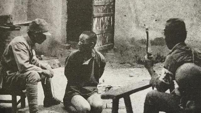 1955年一跛脚大汉被授衔，毛主席打趣：你就是劫法场出来的刘跛子