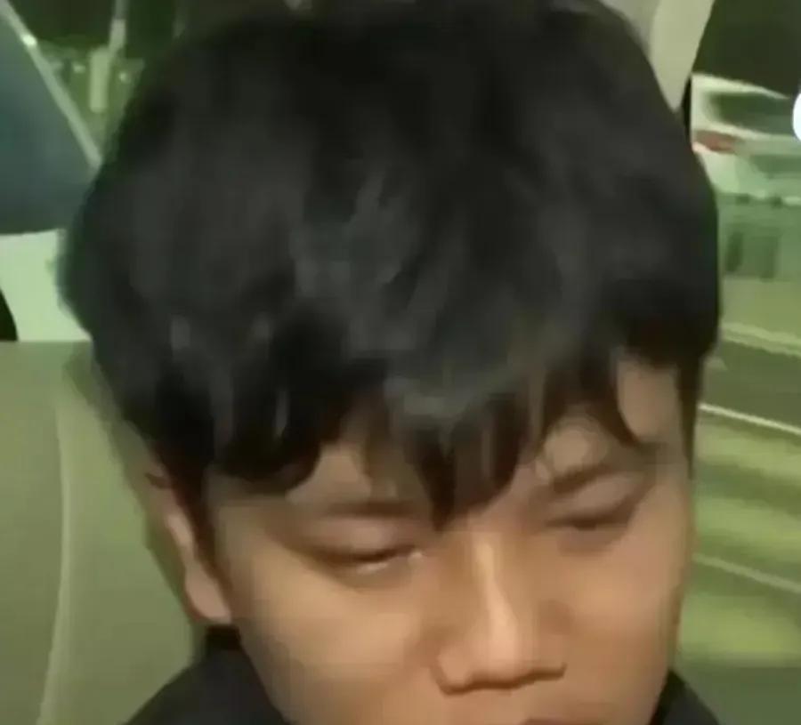 真是想不到，原来解清帅这么可怜啊，他老妈有病抑郁症，他哥欠债，他的女友无业游民，