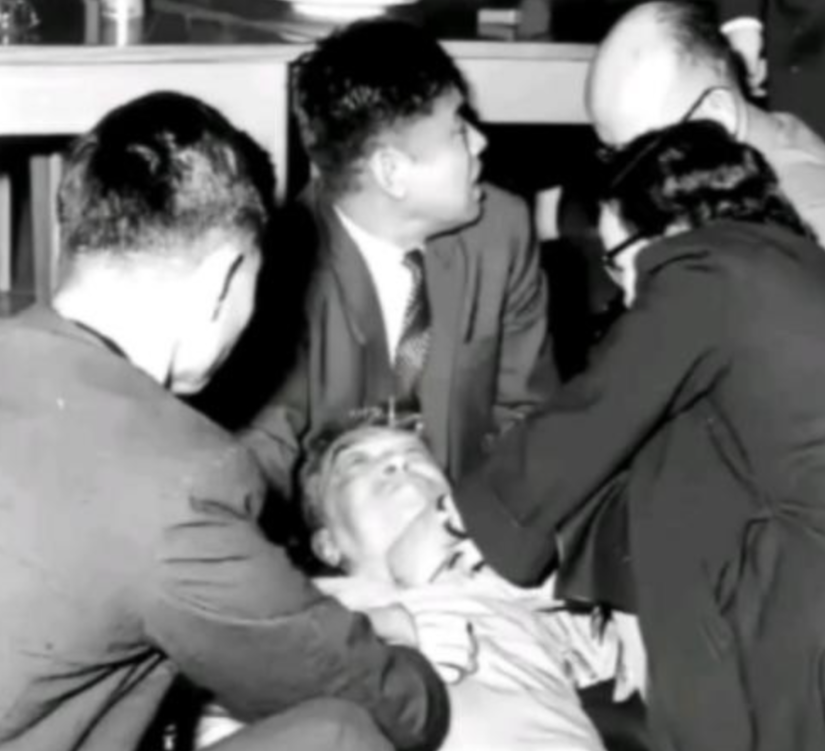 1962年，一代文豪胡适竟被人用一句话给“活活气死”！当时胡适正在一场酒会中致辞