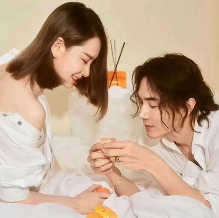 我就说发型好不好看，主要还得看脸，不信你看寸头李承铉，依旧帅！
李承铉剪掉长发，