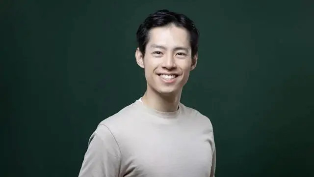 港媒曝谭咏麟32岁独子隐居加拿大，加密币领域年薪百万，打脸星二代纨绔印象