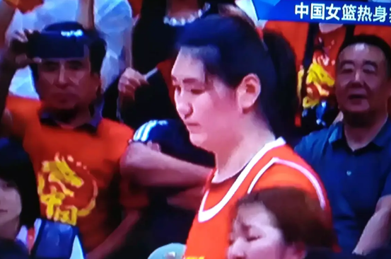 四场女篮热身赛战罢，日本女篮主教练的话，提醒我们泄密了。所以，他说他找到了对付张