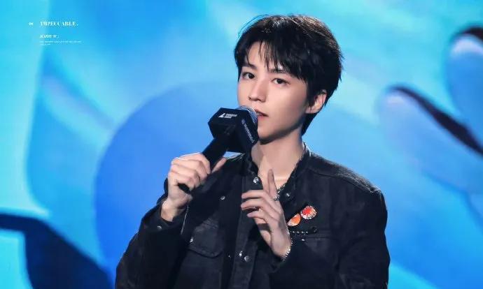 #王俊凯又双叒叕追星成功了# 这是什么神仙体质啊！每次都能get到梦幻联动也太让