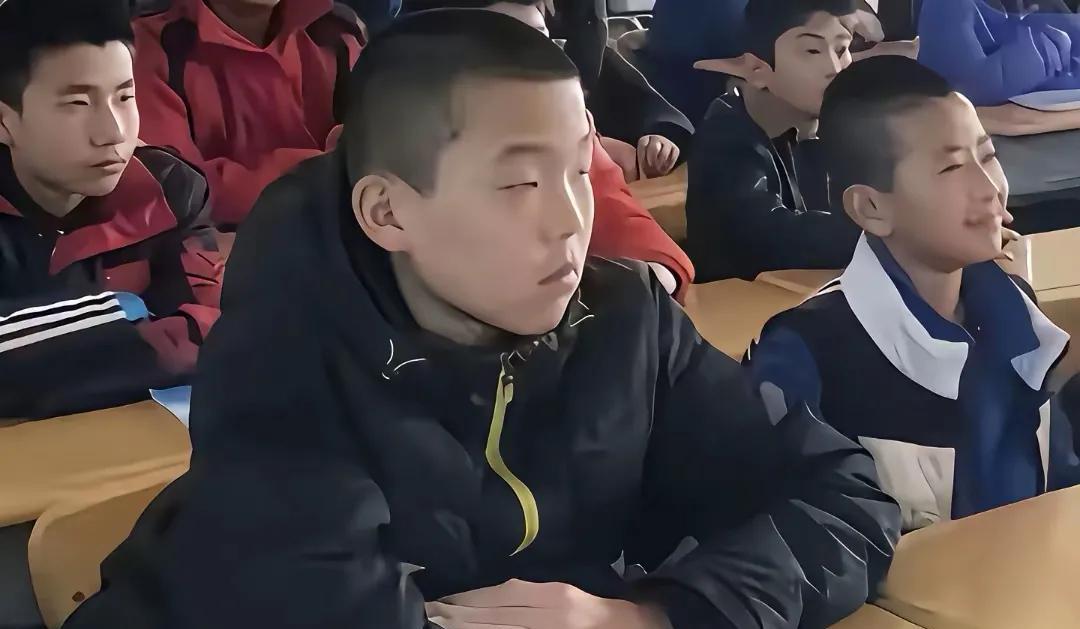谁能想到山东娃娃杨瀚森有朝一日能成为中国约基奇，在NBA立足！