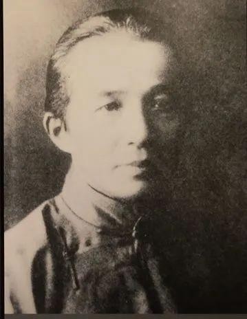 1903年，章太炎在《苏报》上对慈禧破口大骂。慈禧勃然大怒，要把他处死。然而，章