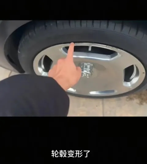 尊界测试迈巴赫车主晒行驶轨迹，租车行：说拍摄，没测试，有点隐瞒

陈先生提供的行