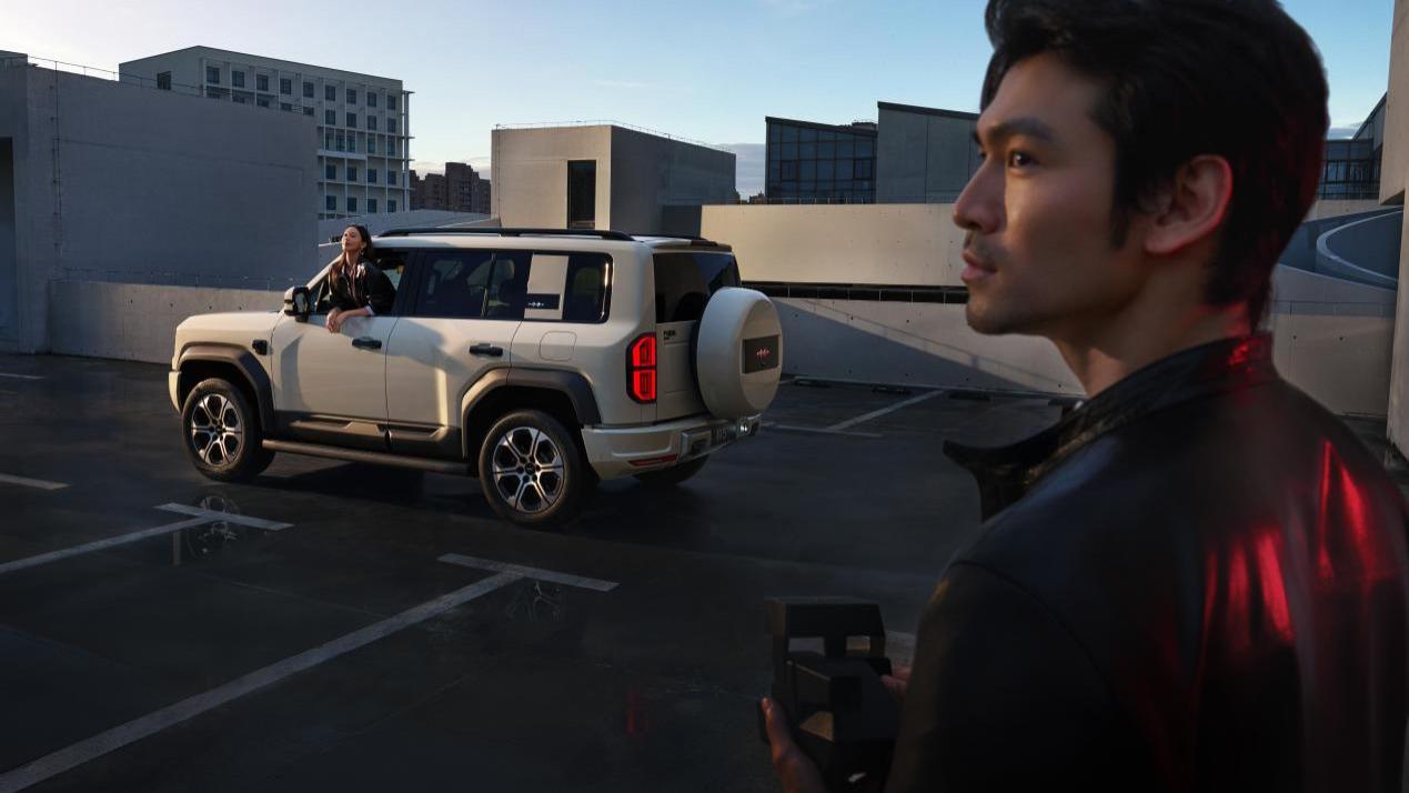 26.98万起！豹5长续航+豹8大五座，「越野新王」与「稀缺旗舰」的终极进化！