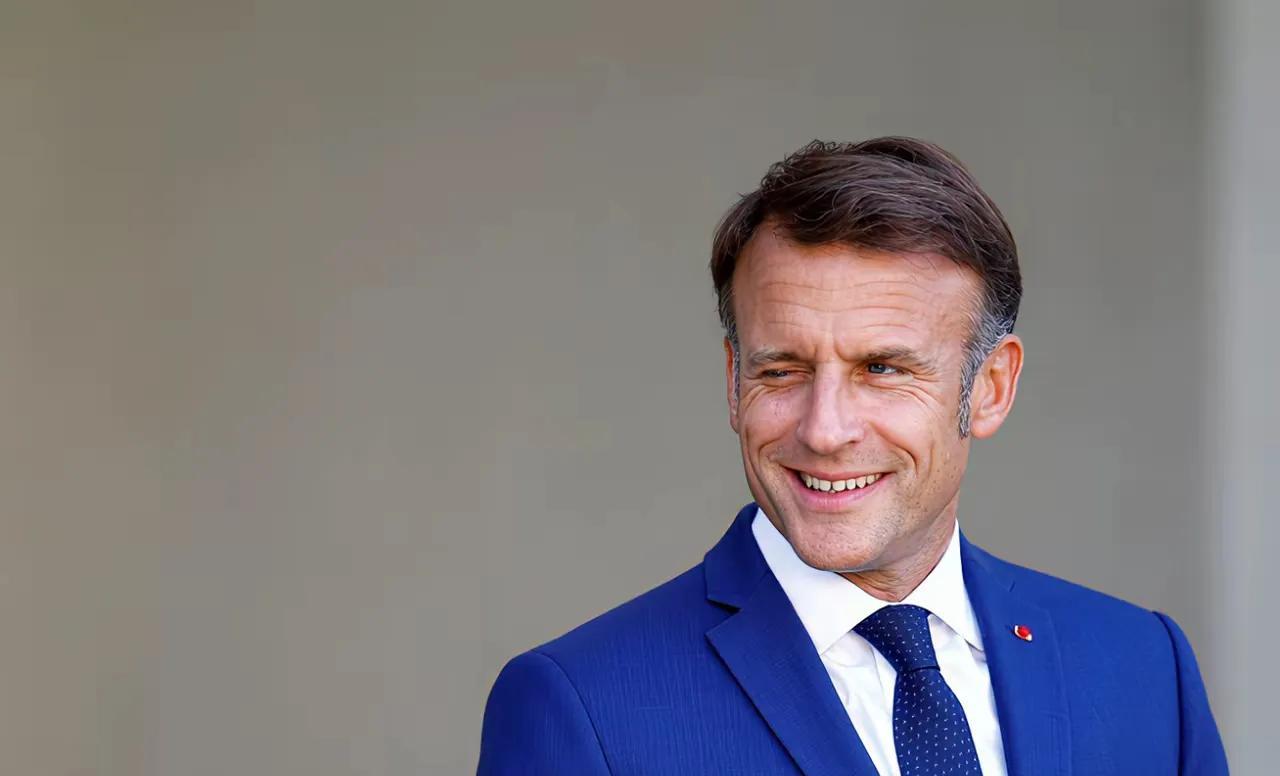 法国总统马克龙这时候要给乌兰画大饼了，这时候他要吵嚷嚷着将可能会派50000名士