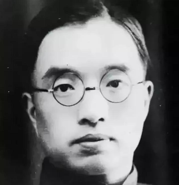 1929年，朱自清的原配妻子病逝，他发誓：“此生不再娶！”没想到，转身就爱上了齐