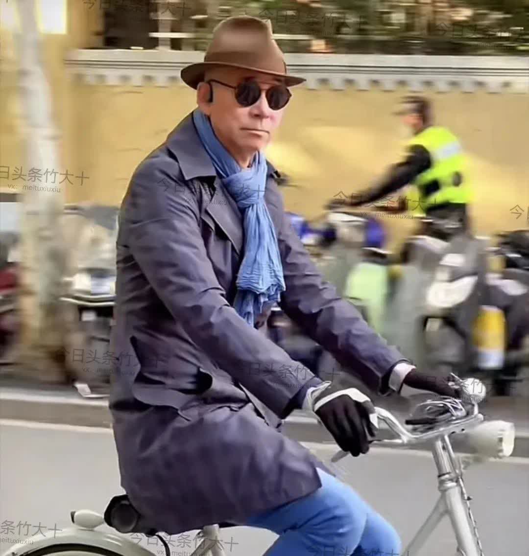 感觉他是越老越有男人魅力那种，看他骑自行车多酷，据说他这台自行车值12.6万，不