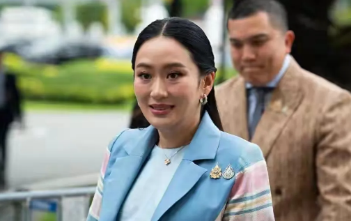 为泰党力挺佩通坦绝非偶然！洪森此前预言“泰国三月换相”，如今内外夹击恰似为其铺路